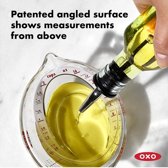 OXO Good Grips 2-Cup Angled Measuring Cup - Picture 5 of 6